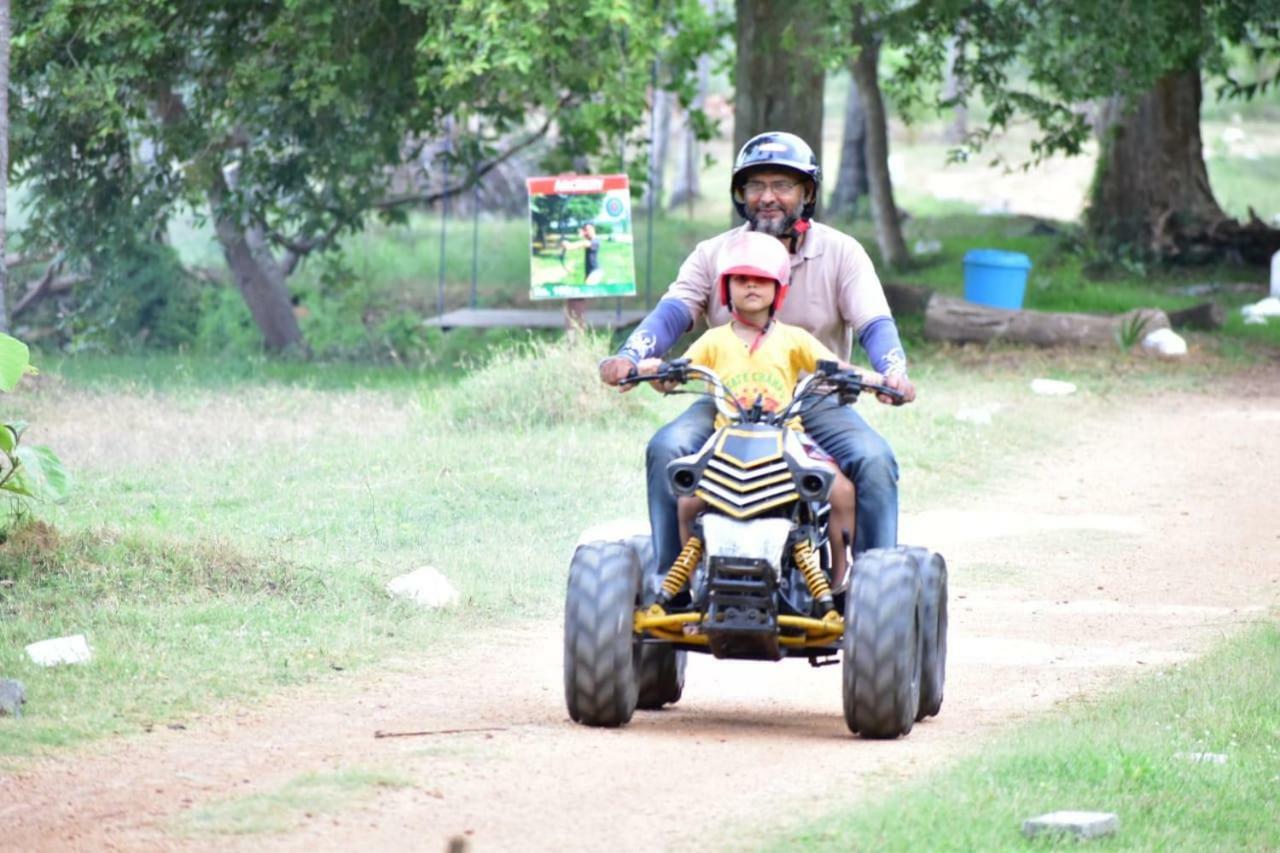 Arachiwil Green Nature Resort Puttalam Bagian luar foto